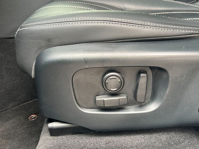 Land Rover Range Rover Velar 2.0 D240 177kW R-Dynamic HSE 4WD Auto