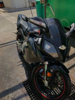 Derbi GPR Moto
precio negociable 