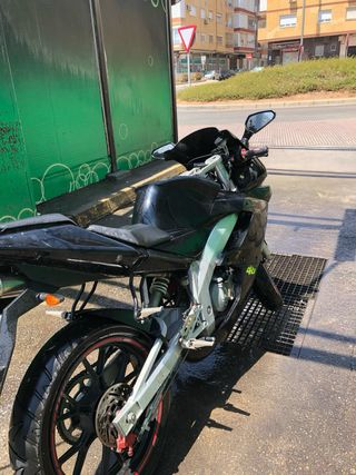 Derbi GPR Moto
precio negociable 