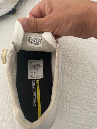 Casco Talla L y Zapatillas Mavic Talla 44