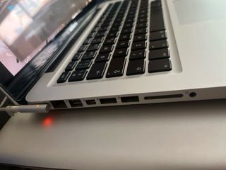 MacBook Pro 13” Mid/i5 doble núcleo del 2012