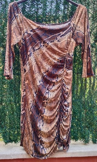 Vestido estampado serpiente