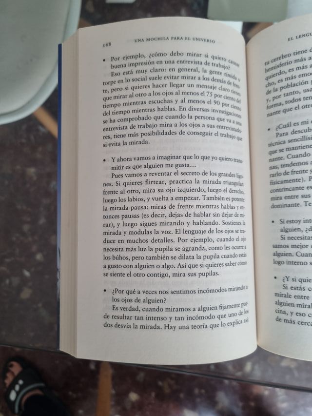 Una mochila para el universo: 21 Rutas para viv...