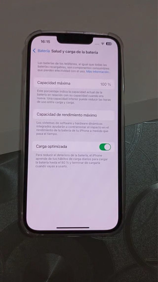 iPhone 13 buen estado