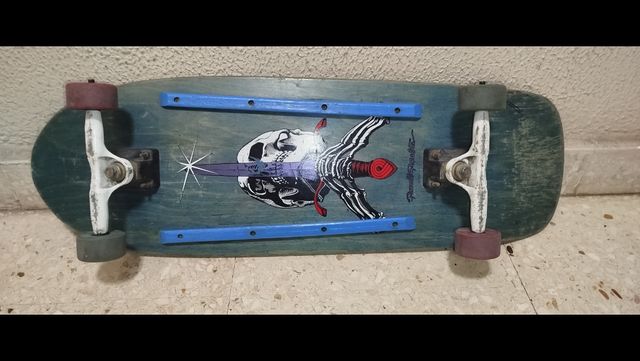 Skate Powell Peralta Skull Sword Ripper