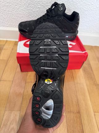 Zapatillas Nike Air Max Plus Negras