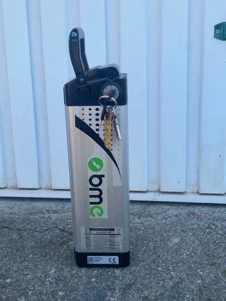 Triciclo Eléctrico 3 Ruedas con Cestas 25km/h max.