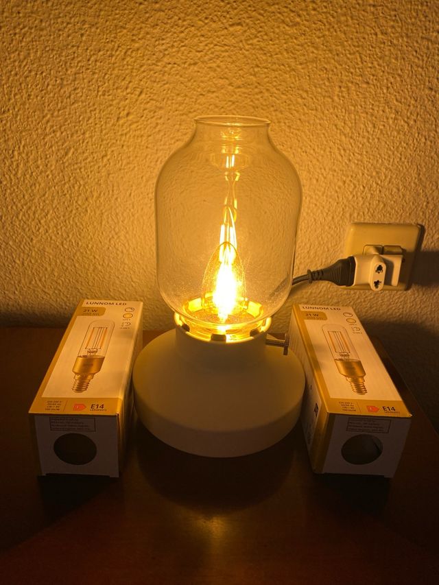 Lámpara de noche LUNNOM LED + 2 bombillas