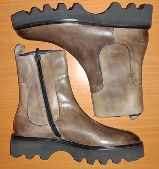 Botines marca Melvin & Hamilton