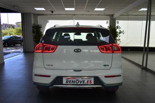 Kia Niro 1.6 GDi PHEV 104kW (141CV) Drive