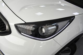 Kia Niro 1.6 GDi PHEV 104kW (141CV) Drive