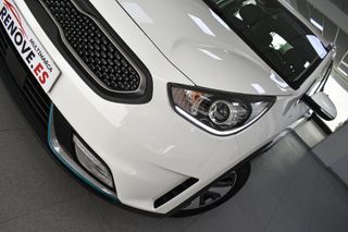 Kia Niro 1.6 GDi PHEV 104kW (141CV) Drive