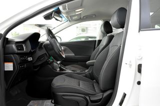Kia Niro 1.6 GDi PHEV 104kW (141CV) Drive