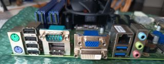 Placa Base Fujitsu D3222- Intel i5-4440 8GB RAM