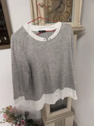 Camiseta gris y blanca Tresor