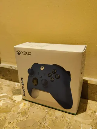 Xbox Series X 1TB + Mando Azul