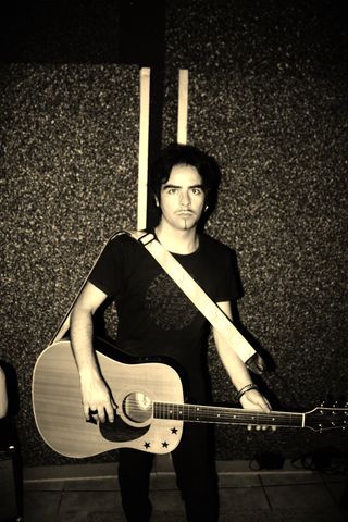 Se dan clases de guitarra en estudio Barcelona.