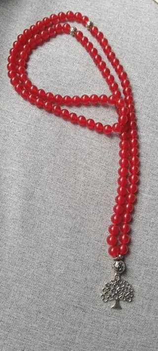 Mala budista de jade rojo con colgante