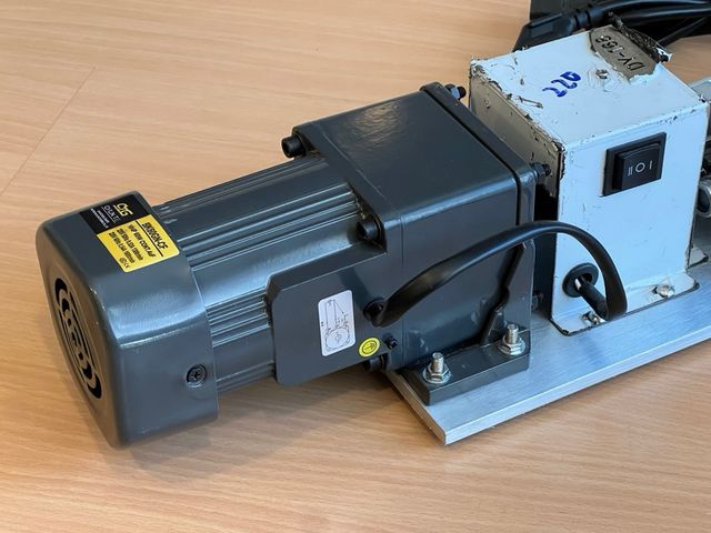 Molino Eléctrico para Grano 220V