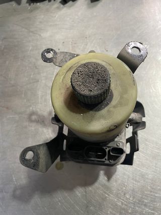 Bomba Dirección Asistida Volkswagen 6Q0423156M
