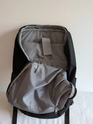 Mochila Trango World IQU 18L Negra