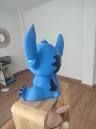 Figura Stitch