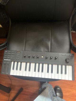 Native Instruments Komplete Kontrol M32