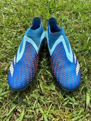 Adidas Predator Accuracy FG Gama Alta