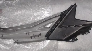 Lateral trasero izquierdo Agility City completo