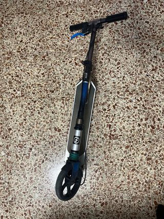 Patinete Plegable Azul y Negro