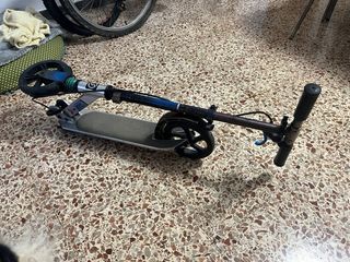 Patinete Plegable Azul y Negro
