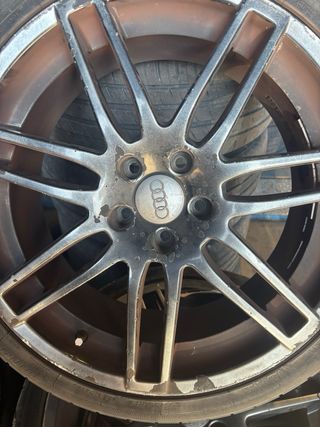 Llantas 19 Audi A3 con ruedas incluidas.