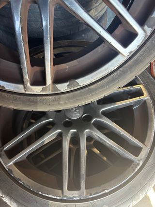 Llantas 19 Audi A3 con ruedas incluidas.