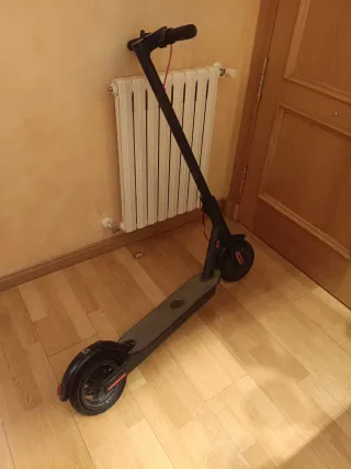 Patinete como el Xiaomi 360.
LEER BIEN!!!