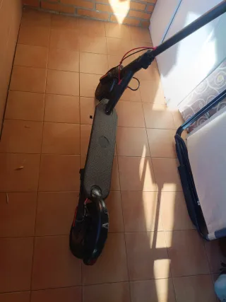 Patinete como el Xiaomi 360.
LEER BIEN!!!