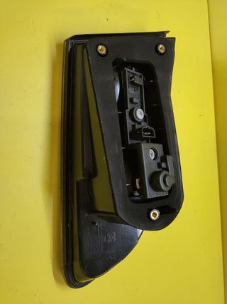 PILOTO TRASERO DERECHO PORTON SEAT IBIZA