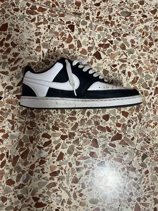 Zapatillas Nike Dunk Negras y Blancas