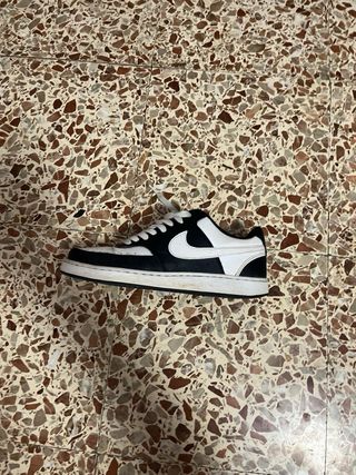Zapatillas Nike Dunk Negras y Blancas