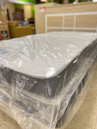 COLCHON PARA CAMA 105X190 VISCO SIN MUELLES NUEVO