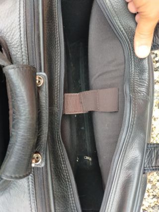 Maleta de viaje negra