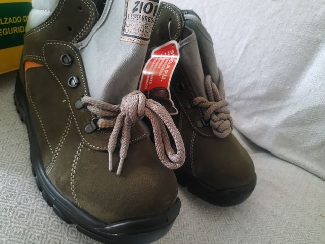 Calzado de seguridad P.U. ultraligero