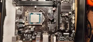 GRAFICA+CPU+PLACA BASE+RAM