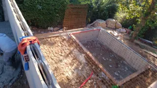 Gunitado de piscinas vía húmeda