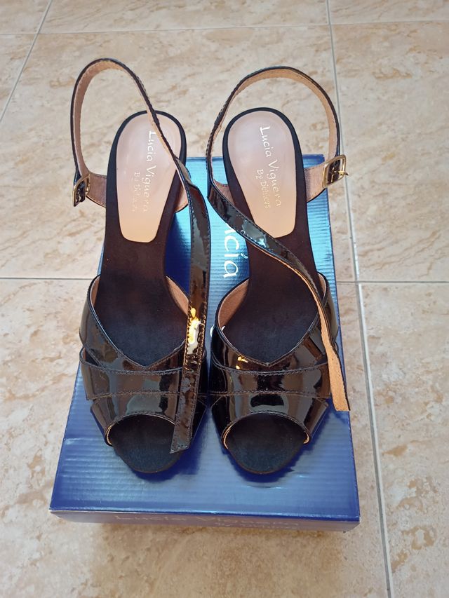 Sandalias tacón negras Lucia Viguera