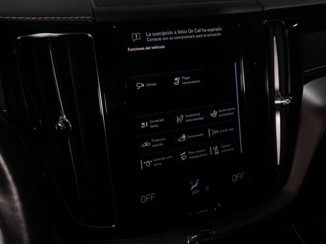 Volvo XC60 2021 B5 AWD