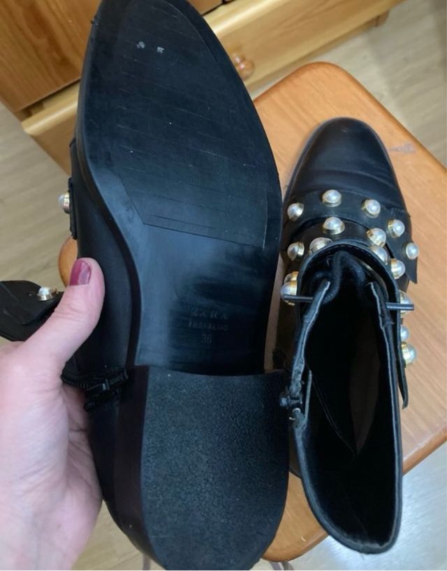 Botines Zara Negros con Perlas