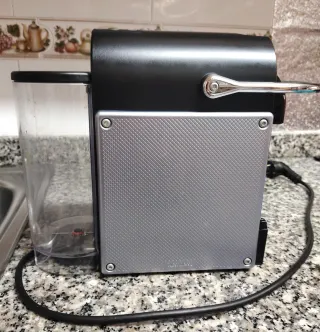 Cafetera DeLonghi EN 125.A Nespresso
