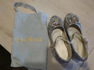 Zapatos de princesa para niña