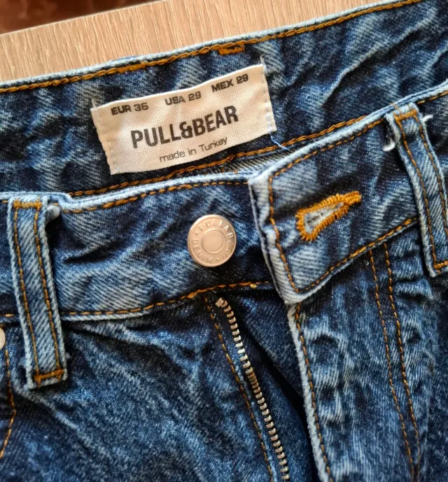 Vaqueros Pull&Bear Talla 36 Azul como nuevos
