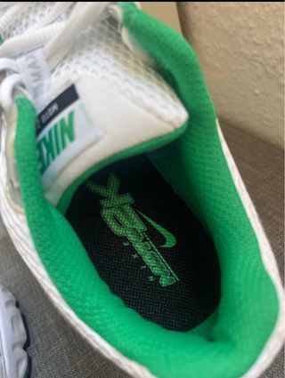 Nike Air Max Moto 2K, Talla 38.5